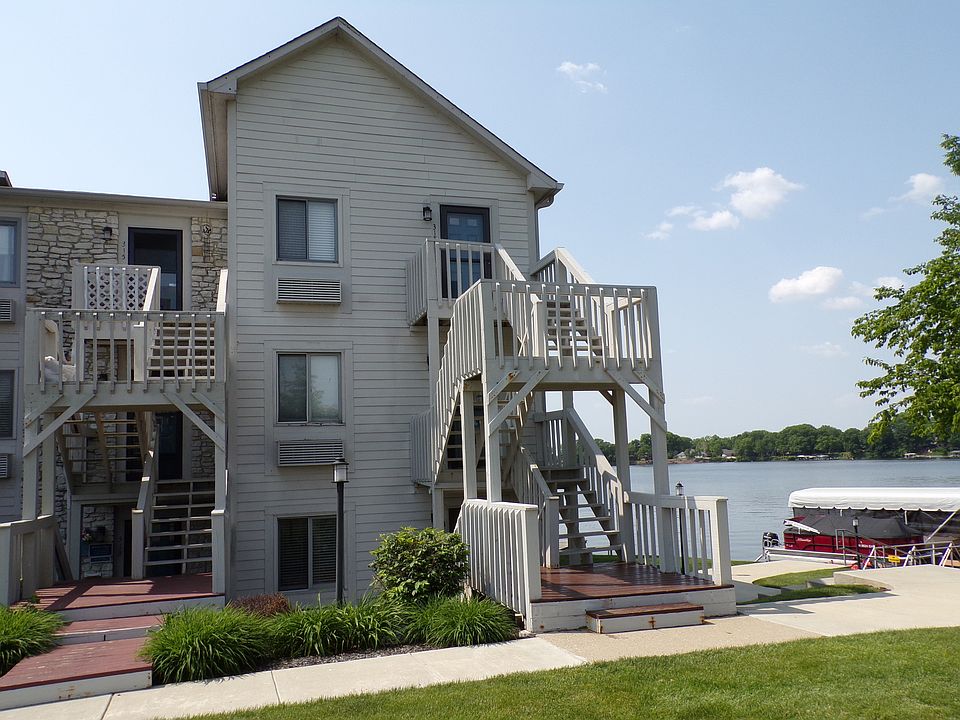 1st image of 102 Clarendon Dr APT 316