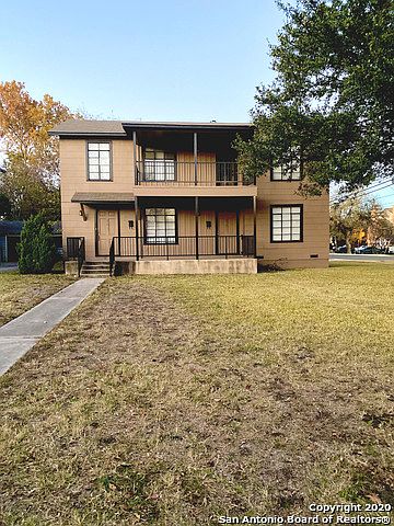 1st image of 465 Bryn Mawr Dr