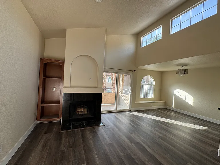 9325 W Desert Inn Rd #271 — Photo 3