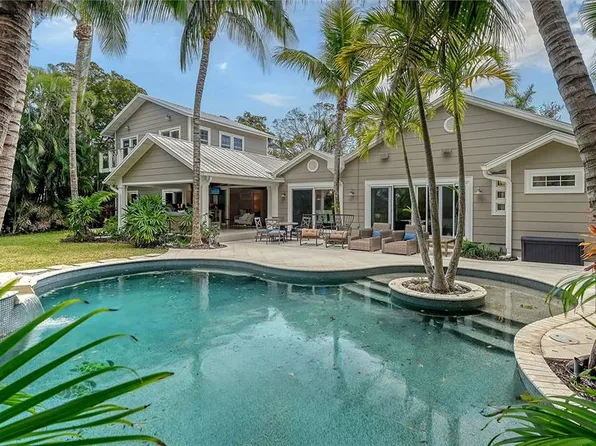 1919 Irving St, Sarasota, FL 34236