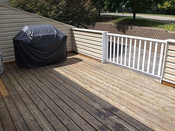 Deck 19 x 11