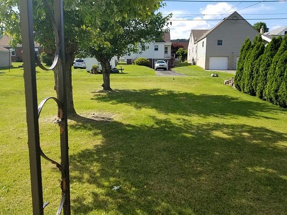 4th image of 4619 Highland Ave