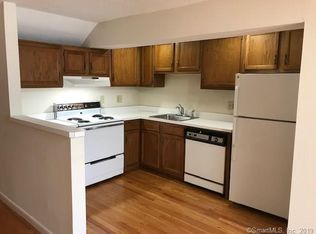 1118 Main St APT 2, Branford, CT 06405
