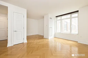 Rented by Sumitomo Real Estate Sales