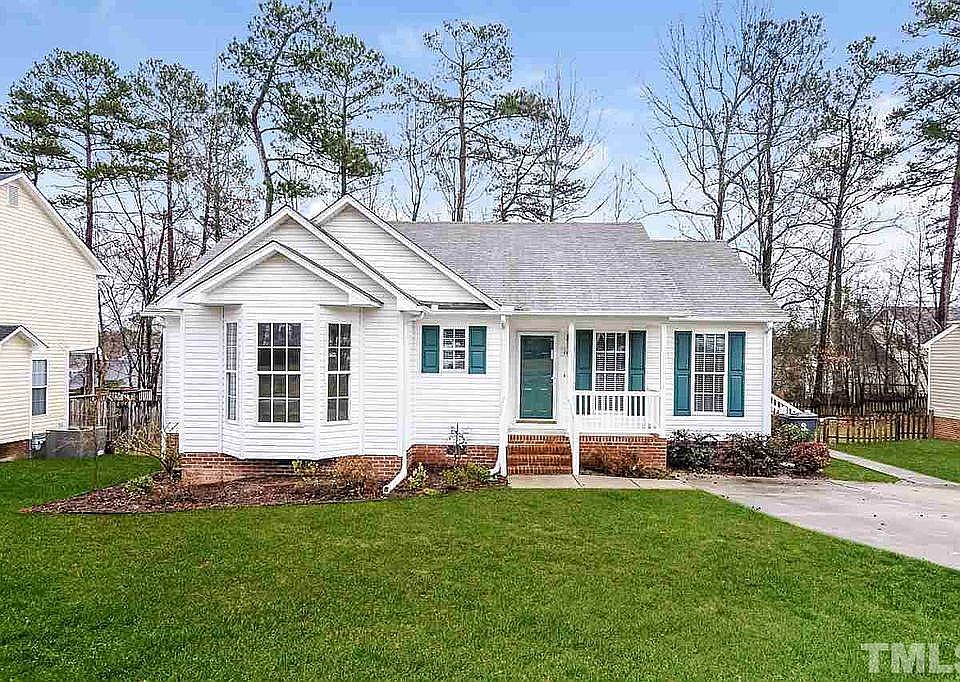 1st image of 106 Zircon Ln