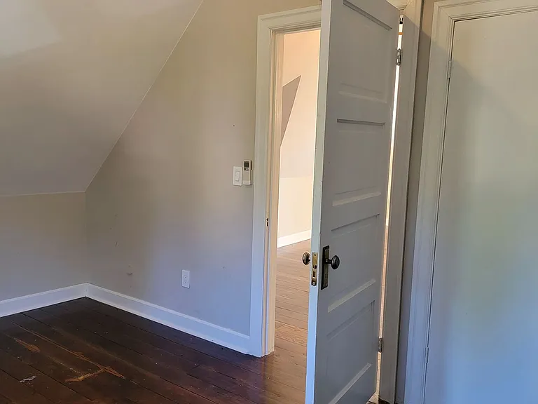 040NWKearney — Photo 26