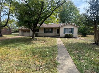 206 N 13th St, Murray, KY 42071