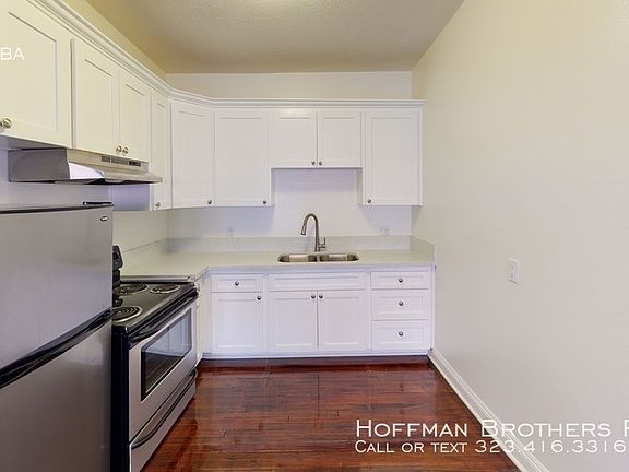 2nd image of 752 S Mariposa Ave #305A
