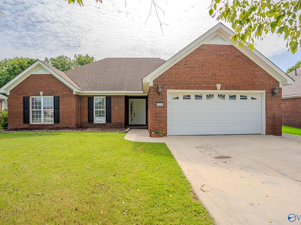 1st image of 1404 Lake Pointe Dr SW
