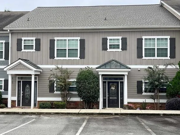 108 River N, Gordon, GA 31031