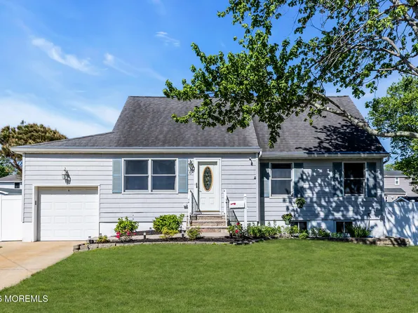 6 Virginia Avenue, Hazlet, NJ 07730