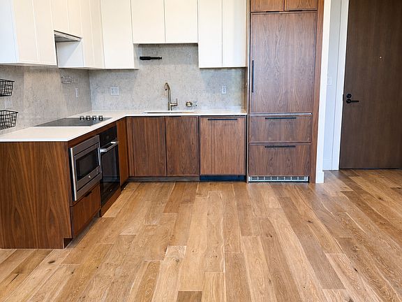 5th image of 566 Columbus Ave #407