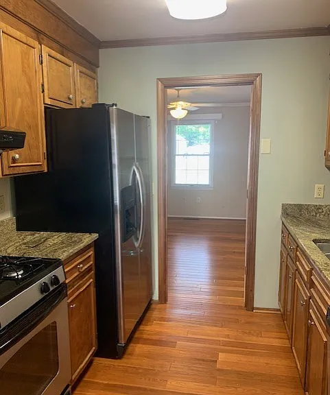 110 N Broad St — Photo 10