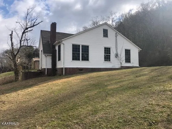 739 W Main St, Sevierville, TN 37862