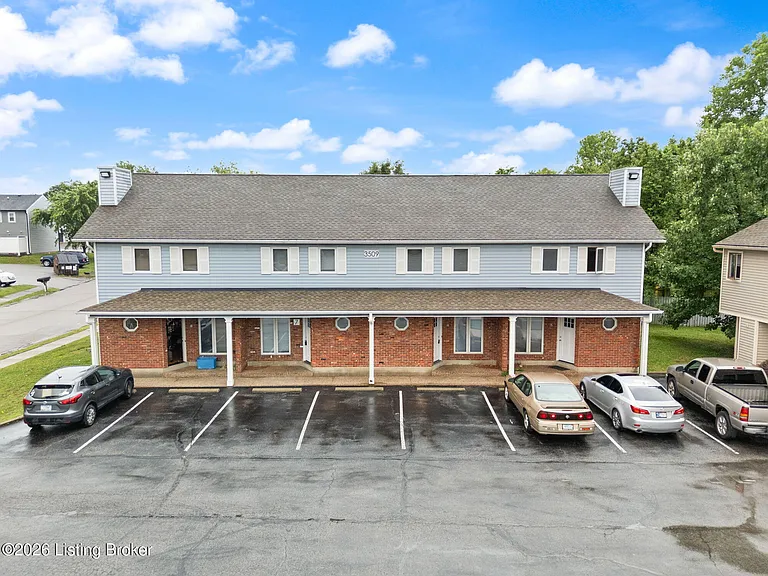 3509 Tabor Ct #7 — Photo 2