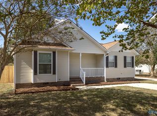 16405 Log Cabin Rd, Athens, AL 35611