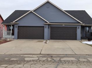 637 Garfield Avenue, Evansville, WI