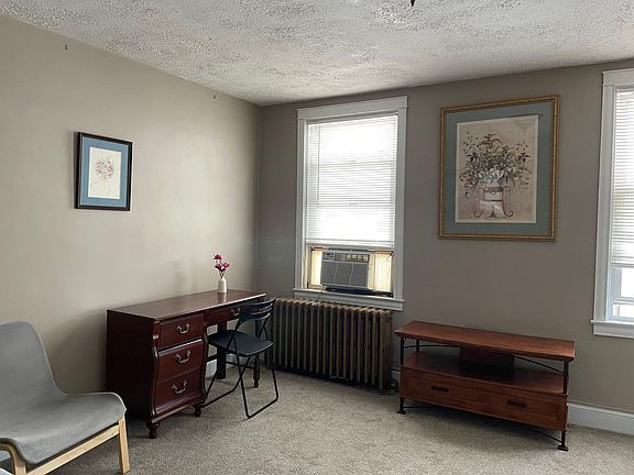 2nd image of 313 Drew St