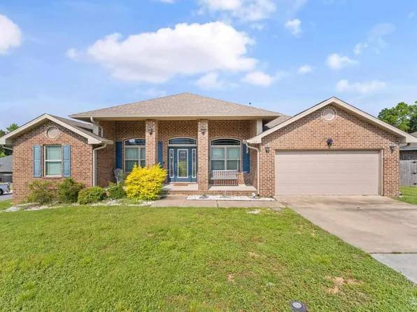 227 Promenade Ln, Cantonment, FL 32533