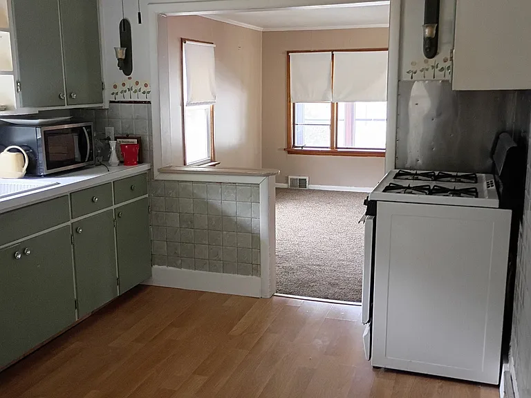 1211 California Ave #B — Photo 3