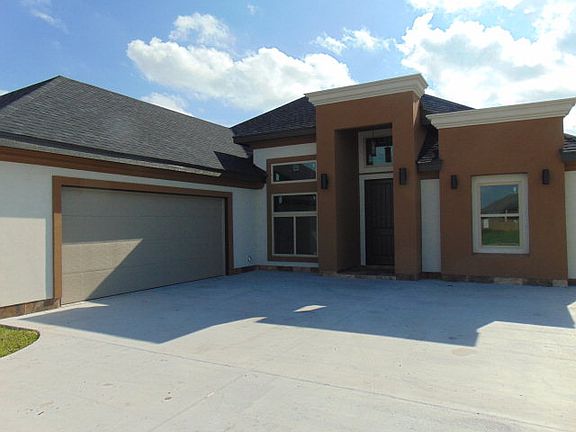 2nd image of 6829 Villa De Jardin