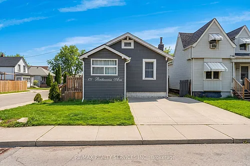 171 Britannia Ave #UPPER Photo 1