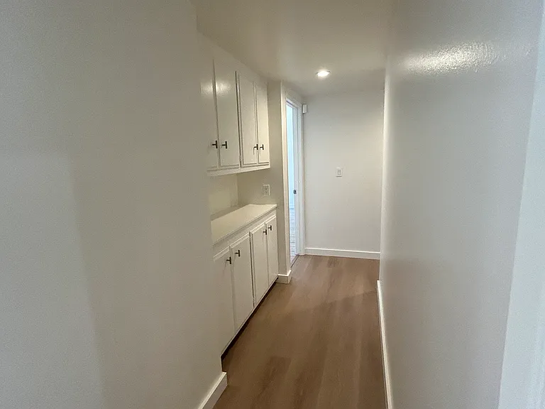 24246 Hatteras St — Photo 22