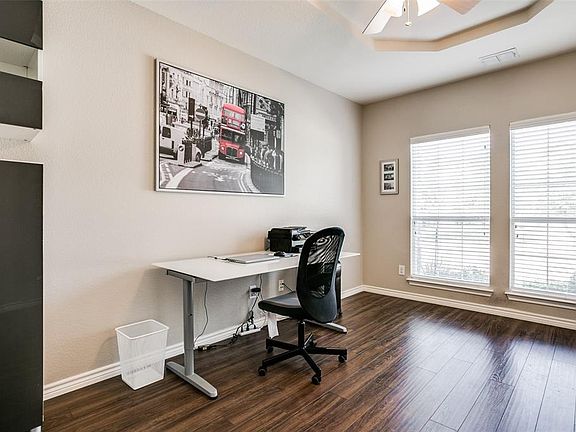 4th image of 9012 McFarland Way