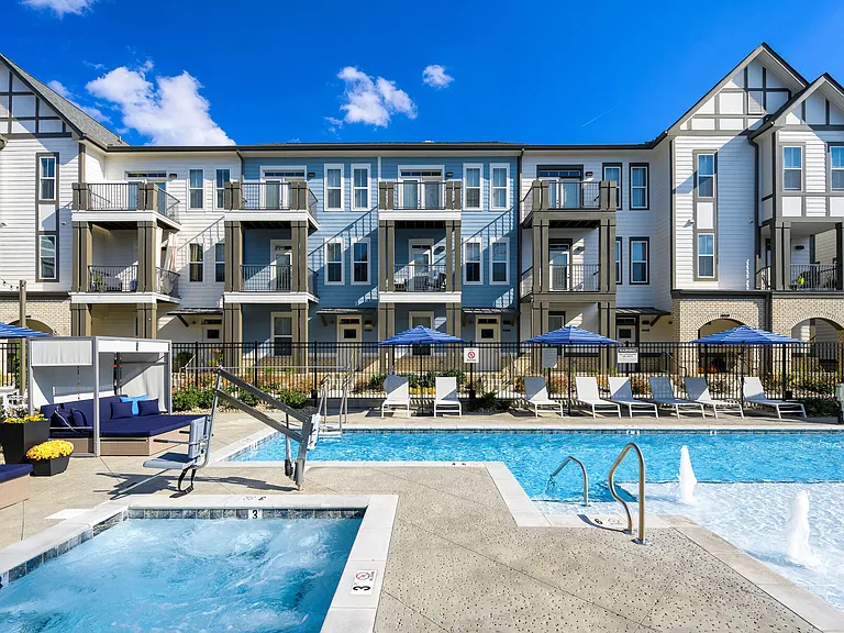 Oakbrook Townhomes — Photo 19
