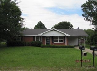 2641 Hilldale Dr, Sumter, SC 29154