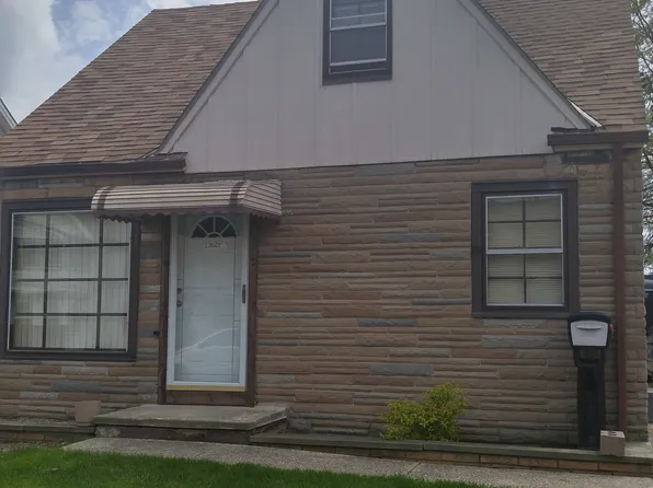 13629 Carrington Ave, Cleveland, OH 44135