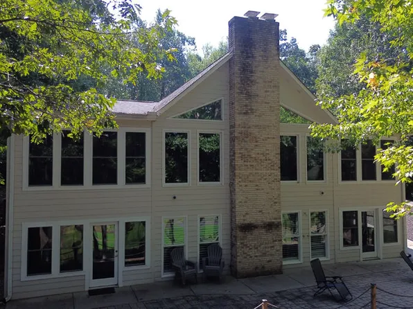 201 Hickory Hill Ln, Martin, GA 30557