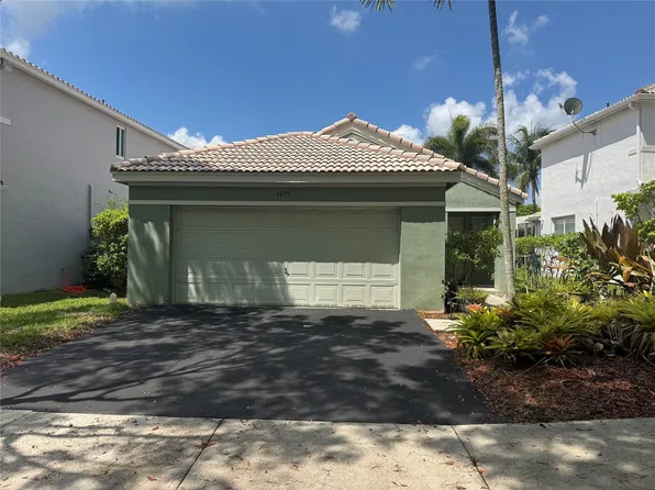 4077 Pine Ridge Lane, Weston, FL 33331