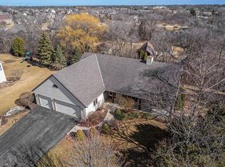 6190 S Preston Ln, New Berlin, WI 53151