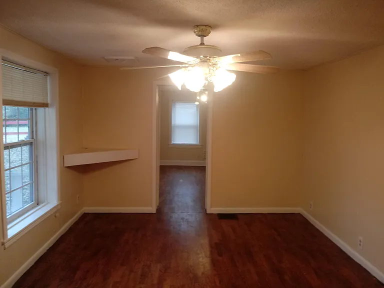 139 Eagan Cir — Photo 5