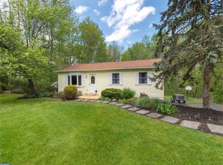 1637 Haywood Rd, Perkiomenville, PA 18074