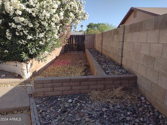 3rd image of 4431 E Alta Mesa Ave