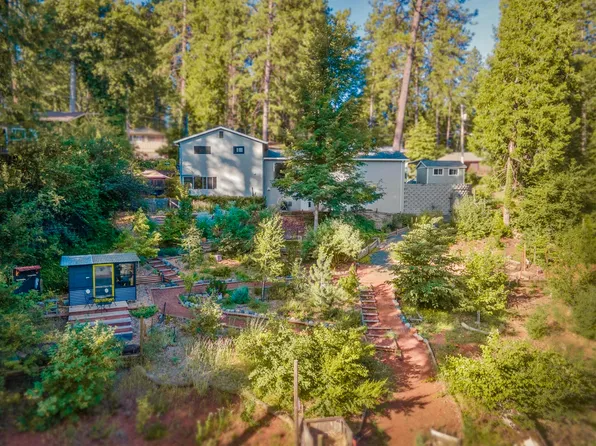 10808 Gold Hill Dr, Grass Valley, CA 95945