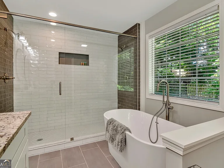 2145 Lindley Ln NW — Photo 23