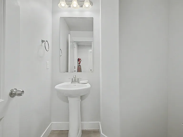 1529 W Stone Gate Dr — Photo 11