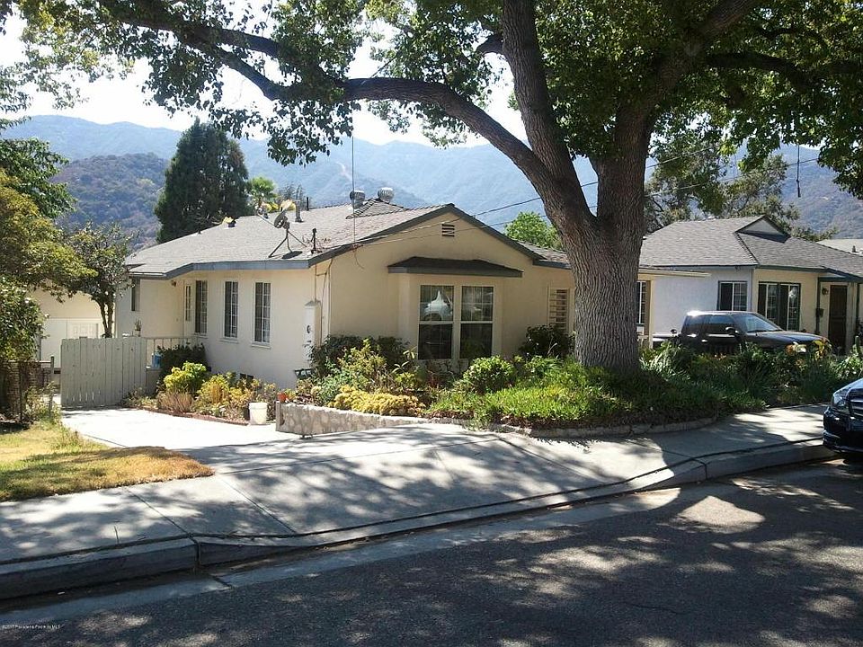 1st image of 2832 Manhattan Ave