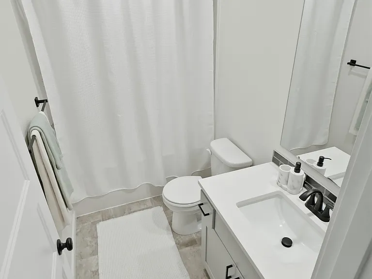 121st Street Ct E — Photo 4