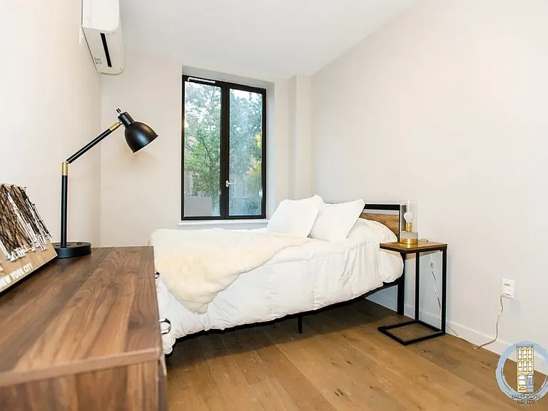 1332 Bergen St #1 — Photo 3