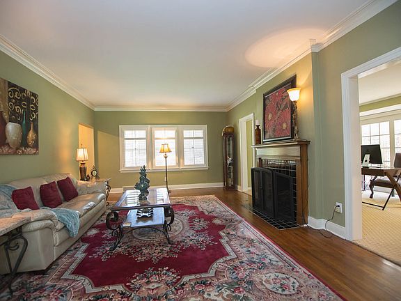 Spacious Living Room & Entryway to Office