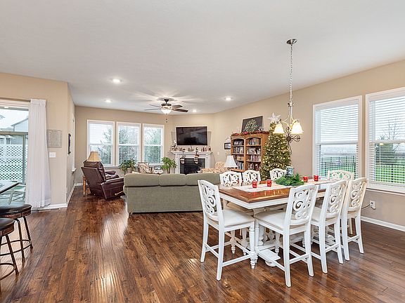 3rd image of 7940 Village Green Dr