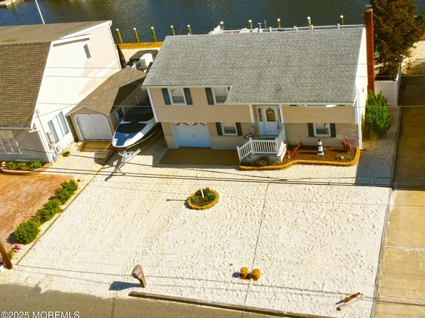 3212 Beachview Drive, Toms River, NJ 08753