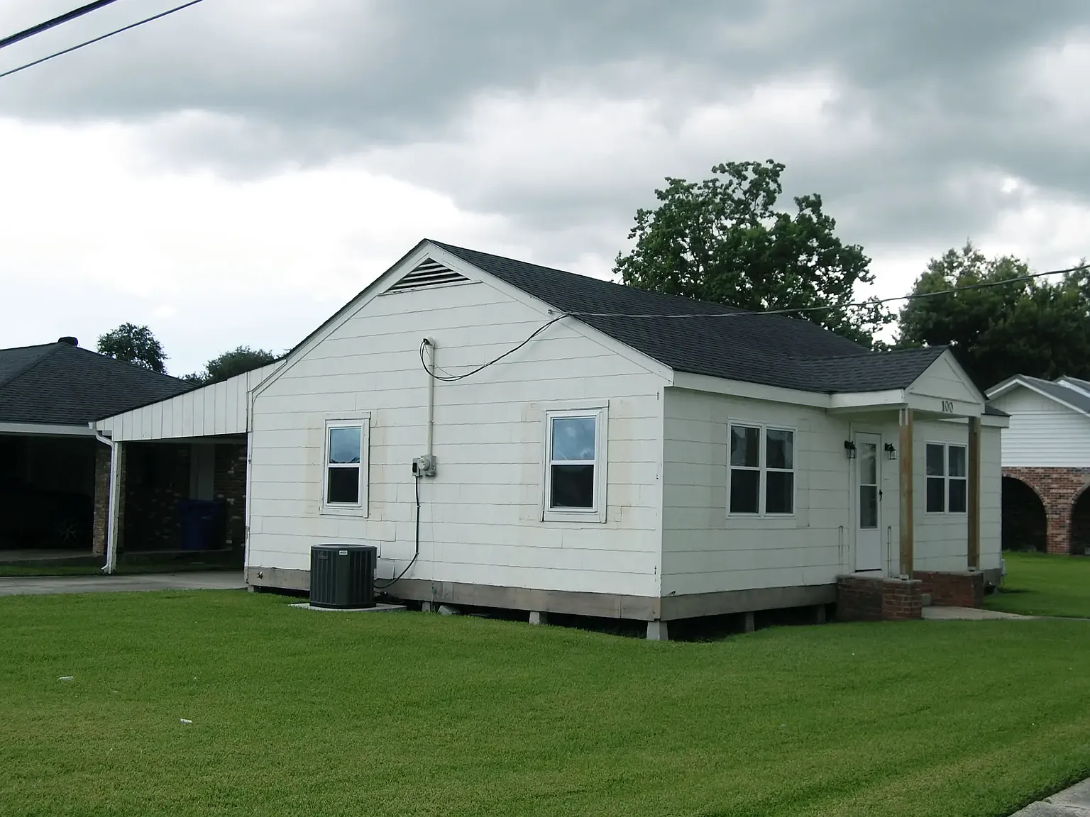 2 bed, 844 sqft, $1,300 — Photo 4