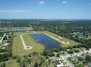 1130 Camelot Way, Vero Beach, FL 32966