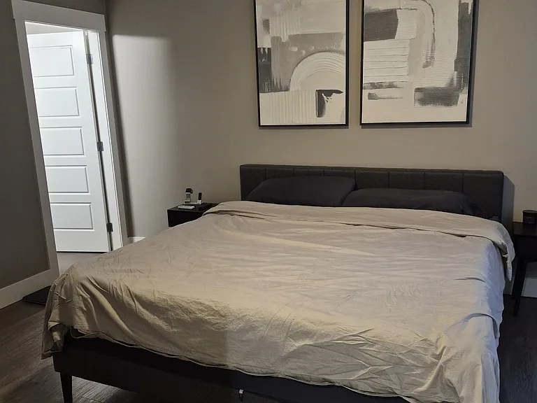 925 Leon Ave #427 — Photo 4