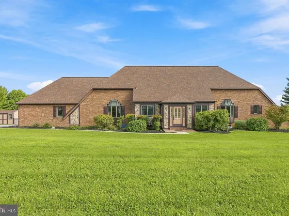 187 Bell Rd, Westminster, MD 21158